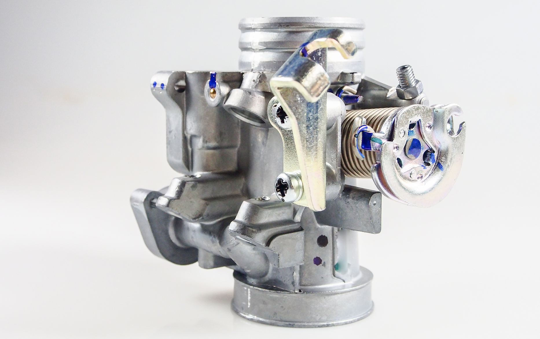 How to Clean a Carburetor