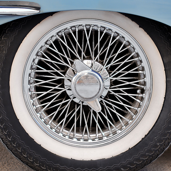 How to Clean Chrome Rims