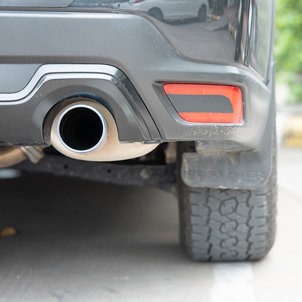 How to Remove Tar from Car
