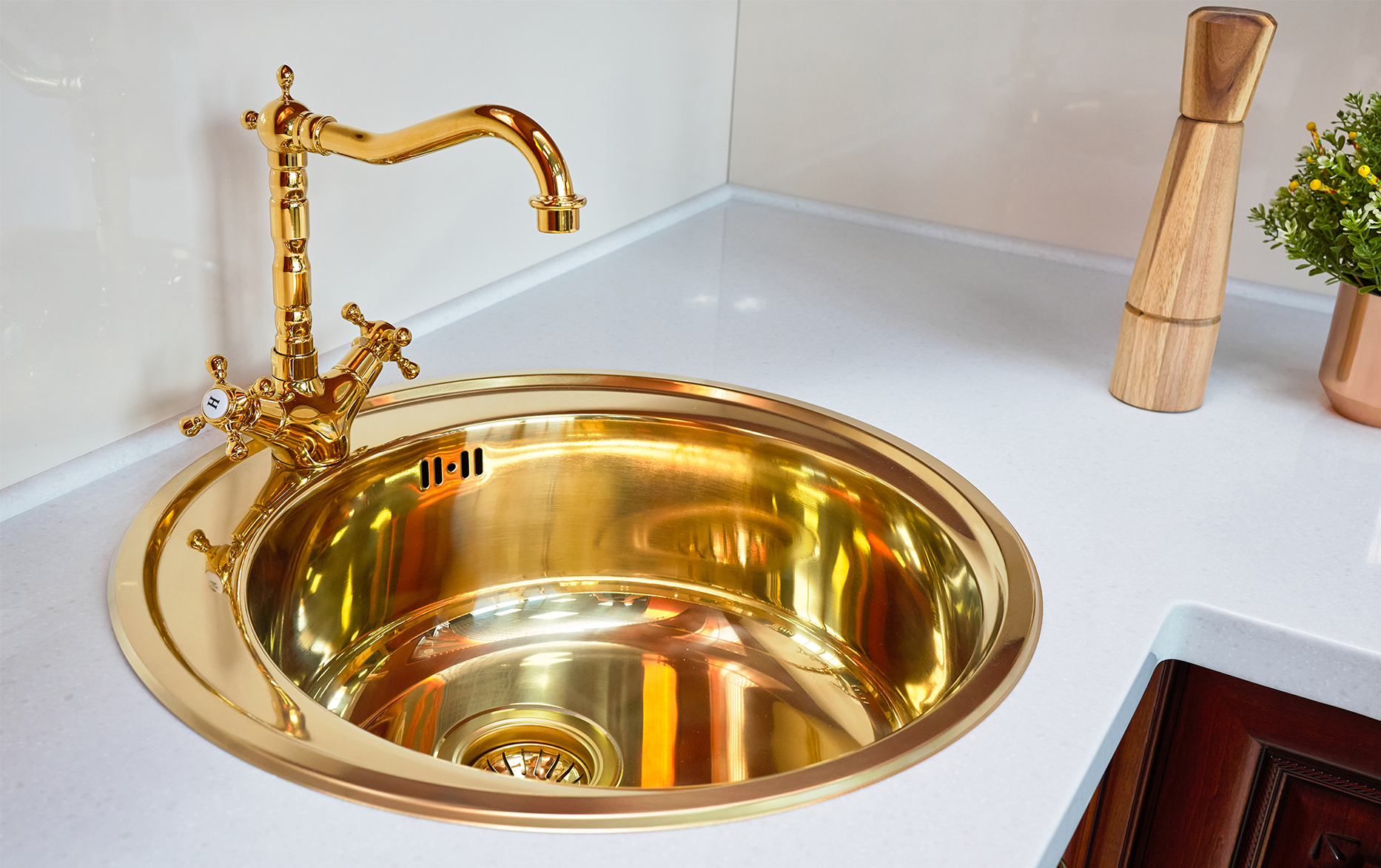 How to Clean Brass Faucets