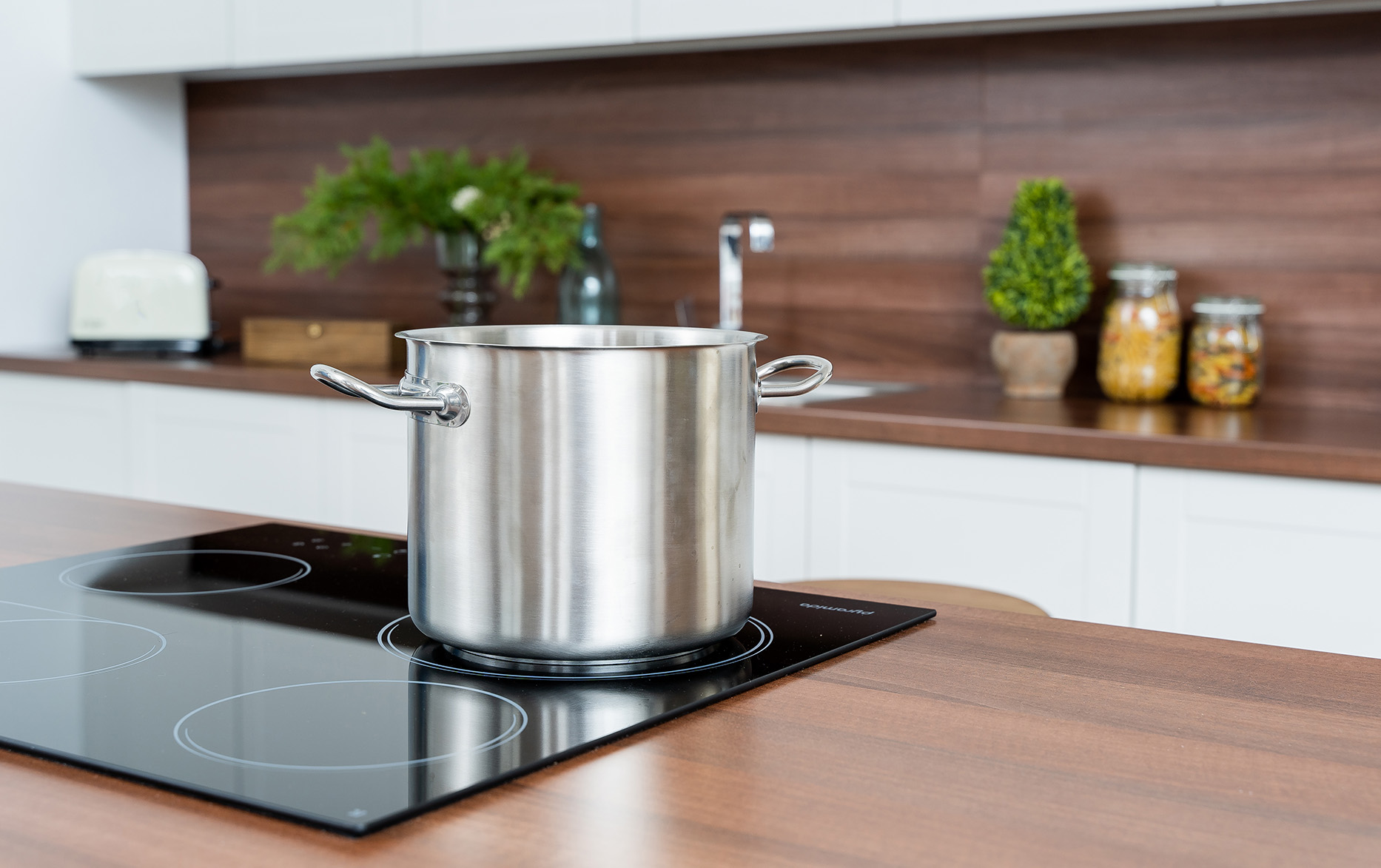 How to Clean Aluminum Pots and Pans