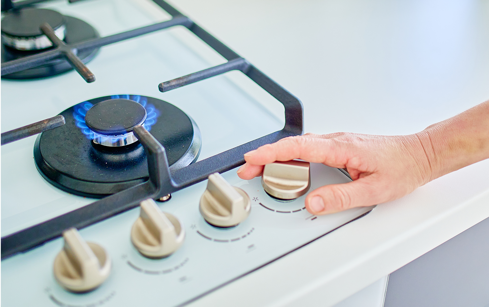 How to Clean a Gas Stove